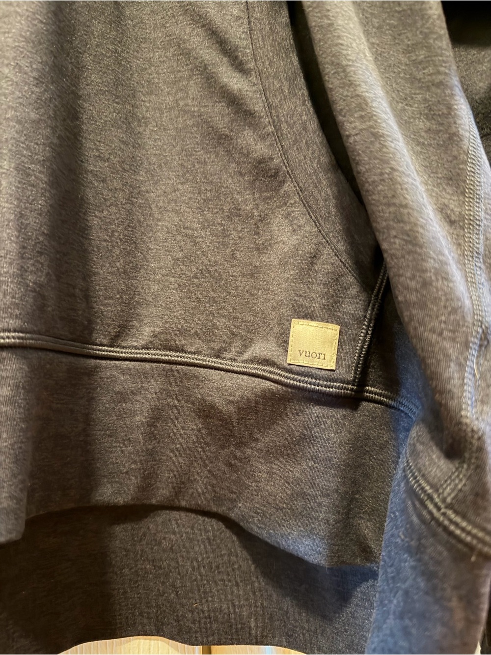 Vuori Men’s Ponto Performance Half Zip Hoodie - Midnight Heather Size Large - Picture 5 of 5